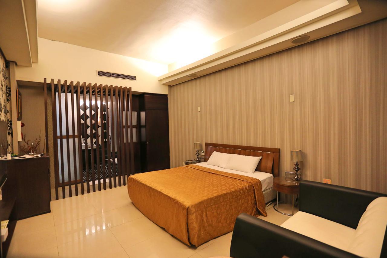 Hua Jia Motel Đài Nam Ngoại thất bức ảnh